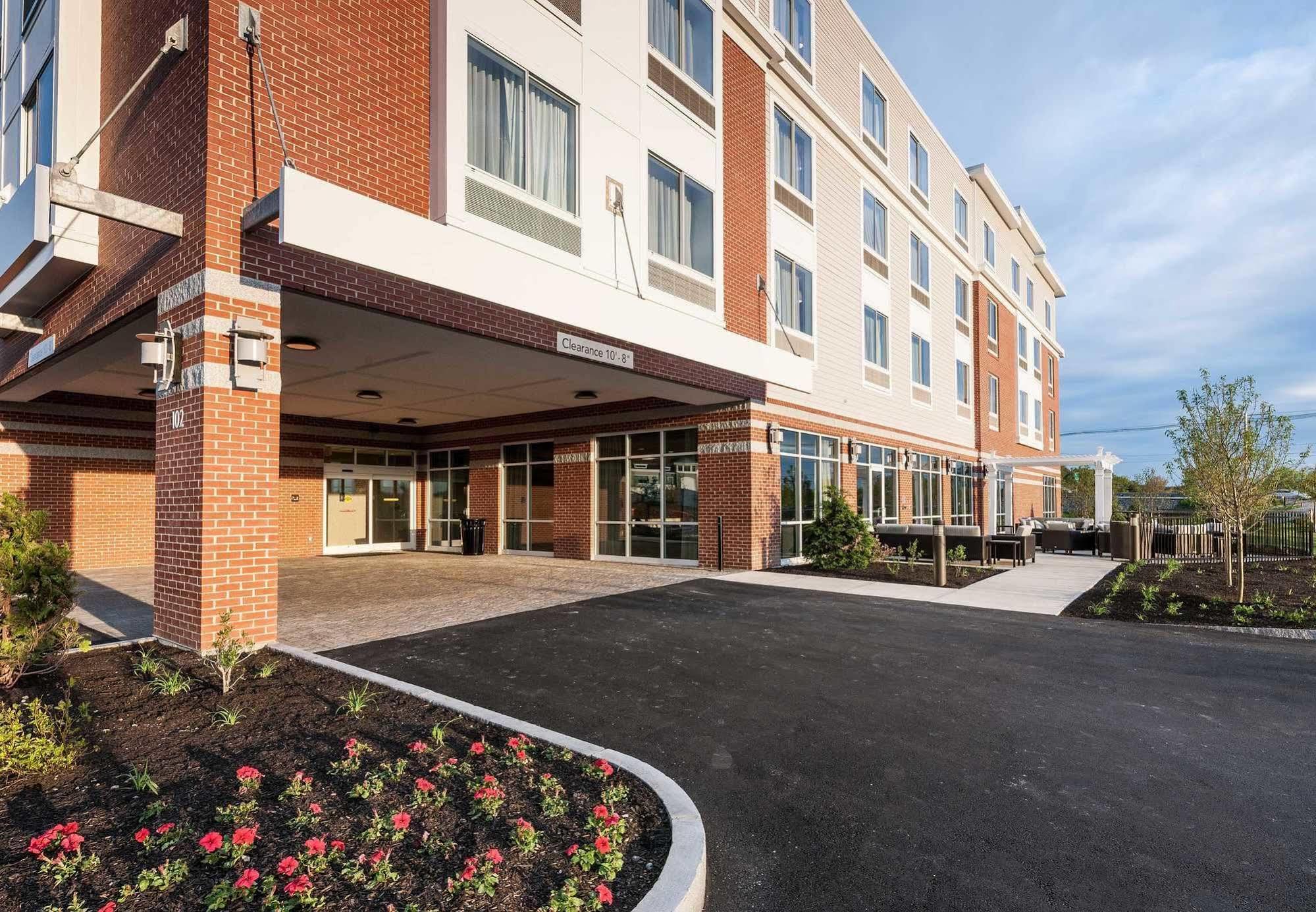 Courtyard By Marriott Boston Littleton Hotel Eksteriør billede